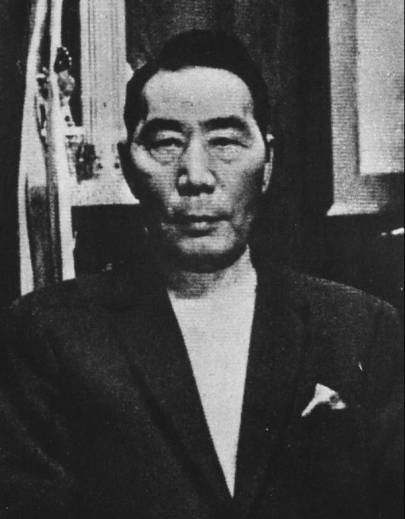 Female face of the Yakuza, or That you didn't know about the Japanese mafia