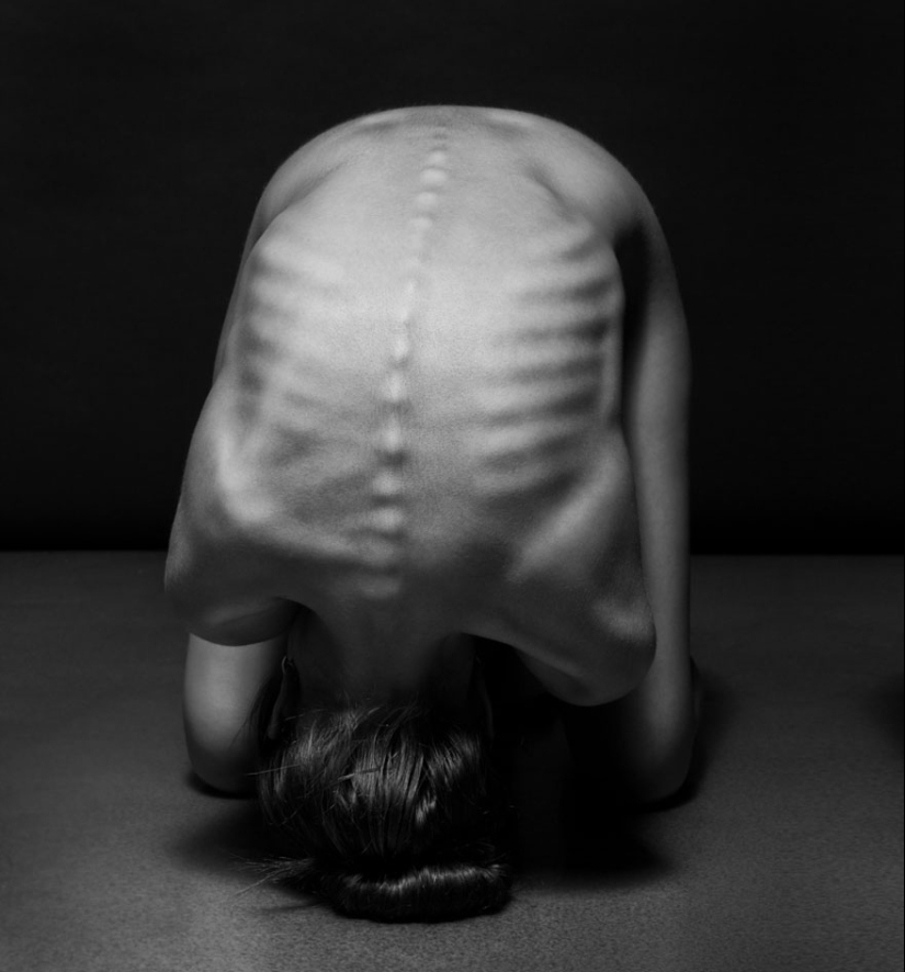 Figures of Nude bodies from Anton Belovodchenko