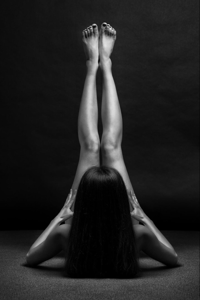 Figures of Nude bodies from Anton Belovodchenko