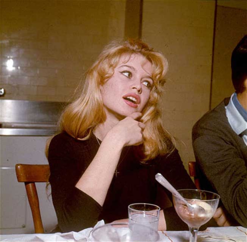 Fotos vintage-celebridades y helados