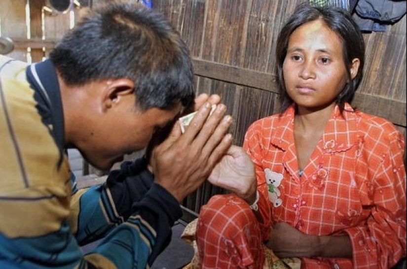 Found in the Jungle: The sad story of a Cambodian Mowgli woman Found in the Jungle: The sad story of a Cambodian Mowgli woman
