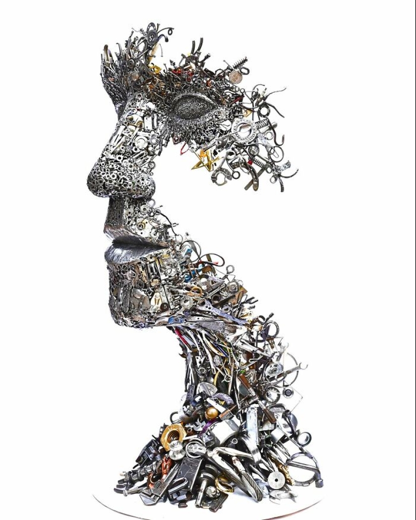 From Scrap To Sculptures: 15 Impressive Works Of Art Made By This Artist From Scrap To Sculptures: 15 Impressive Works Of Art Made By This Artist