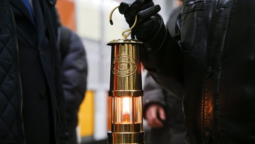 Fuego de la Santa Jerusalén: ¿milagro o engaño? Fuego de la Santa Jerusalén: ¿milagro o engaño?