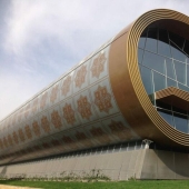 Fuera de este mundo: 10 veces los arquitectos se superaron a sí mismos con estos edificios extraterrestres