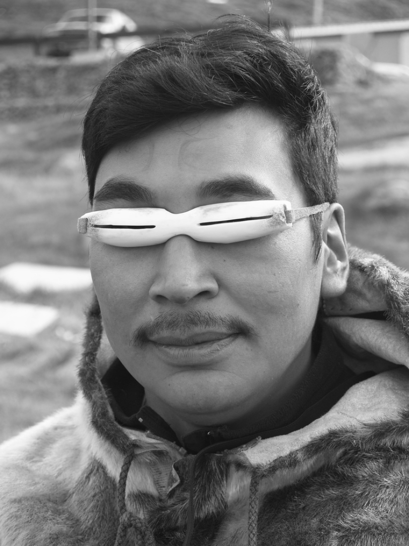 Gafas de nieve de los pueblos del Norte, conocidas desde hace varios miles de años Gafas de nieve de los pueblos del Norte, conocidas desde hace varios miles de años
