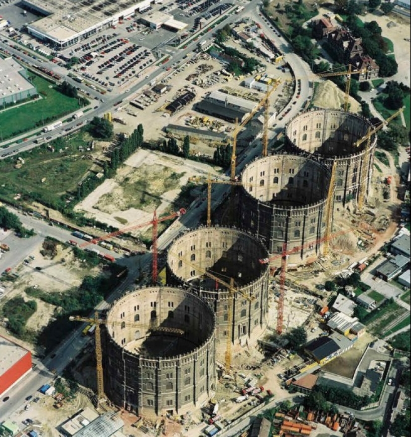 Gasómetros de Viena: estructuras del pasado que se han convertido en la encarnación del futuro Gasómetros de Viena: estructuras del pasado que se han convertido en la encarnación del futuro