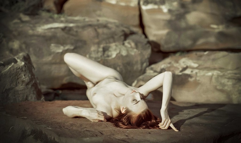 Gentle eroticism from Australian landscape photography guru Mike Stacy Gentle eroticism from Australian landscape photography guru Mike Stacy