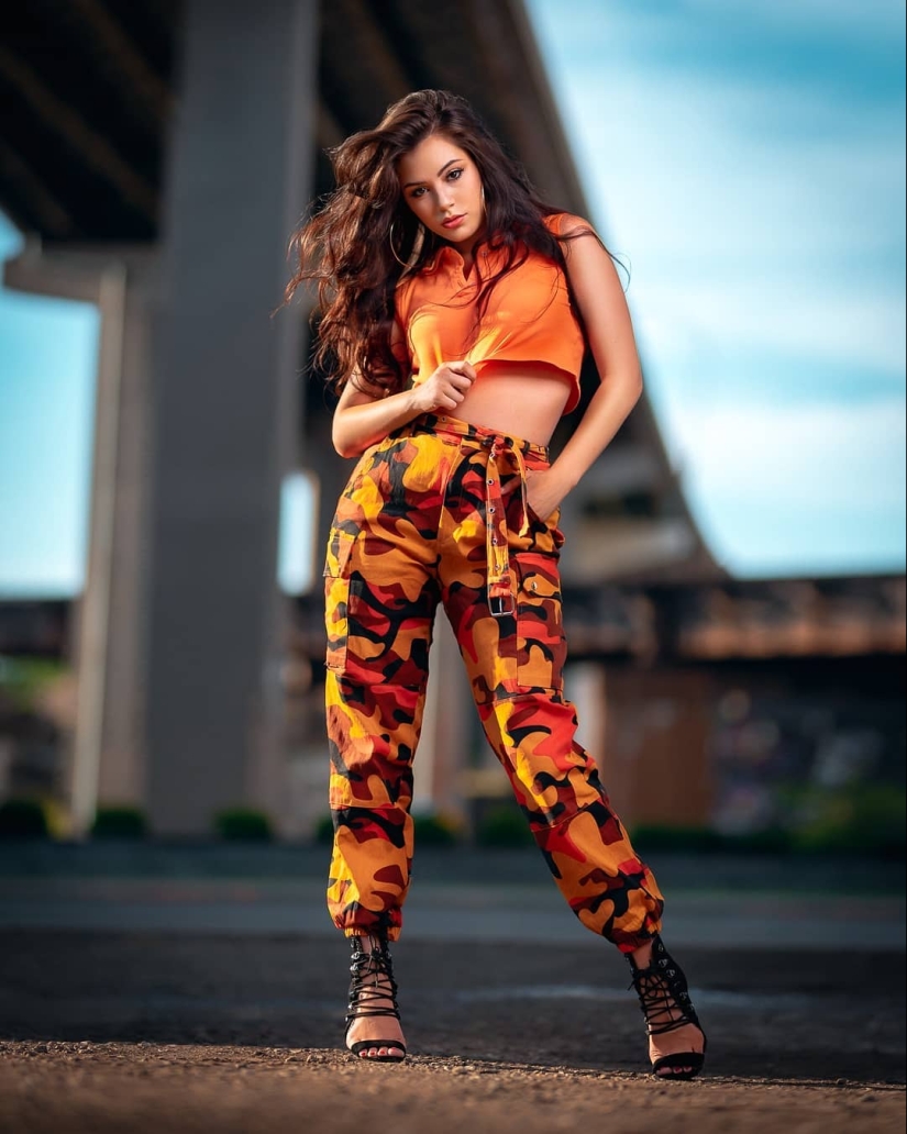 Hermosas fotos de chicas por Ron Hautau Hermosas fotos de chicas por Ron Hautau