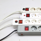 How not to make a damn fire: a detailed and understandable educational program on extension cords How not to make a damn fire: a detailed and understandable educational program on extension cords