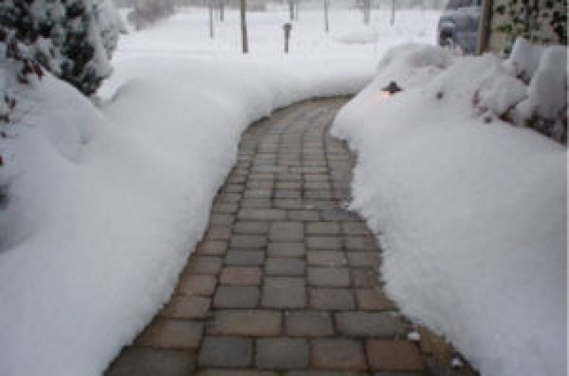 How the sidewalks are heated in Iceland How the sidewalks are heated in Iceland