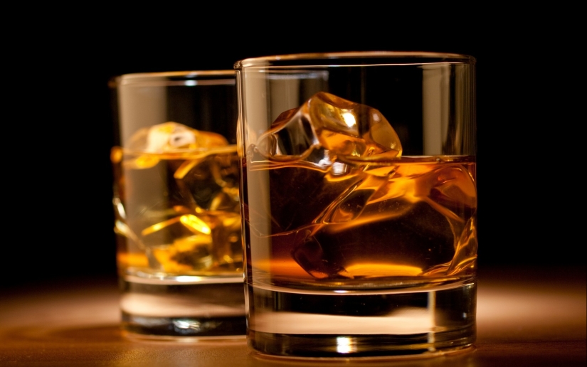 How to make whiskey from moonshine - proportions, recipes and tips How to make whiskey from moonshine - proportions, recipes and tips