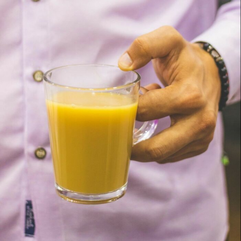 “I Don’t Eat The Last Of Anything”: 15 Habits People Kept From Their Poor Days
