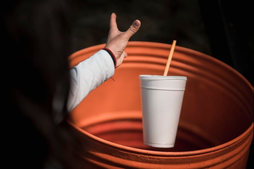 “I Don’t Eat The Last Of Anything”: 15 Habits People Kept From Their Poor Days