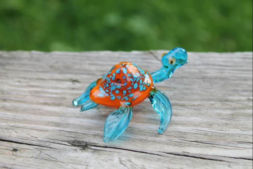 I Made Cute Glass Turtle Figurines In Different Colors I Made Cute Glass Turtle Figurines In Different Colors