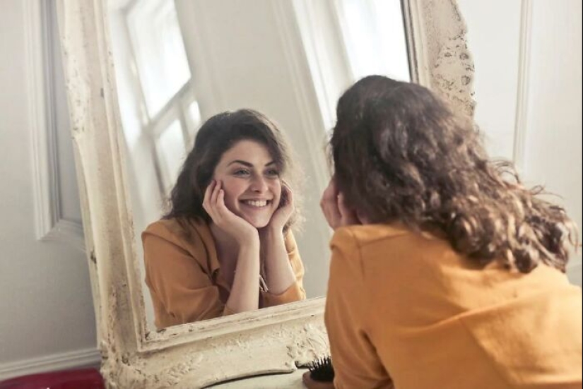 “I Started Writing Compliments To Myself”: 15 Tricks That Improved People’s Mental Health “I Started Writing Compliments To Myself”: 15 Tricks That Improved People’s Mental Health