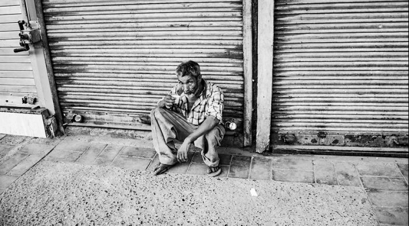I Took 12 Photos Showcasing Life On The Streets Of Old Delhi