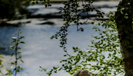 I Took 13 Portraits Of Children Surrounded By The Beauty Of Icelandic Nature