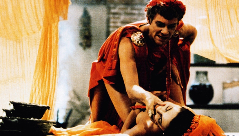 "In Ancient Rome, no sex!": as previously fought for morality "In Ancient Rome, no sex!": as previously fought for morality