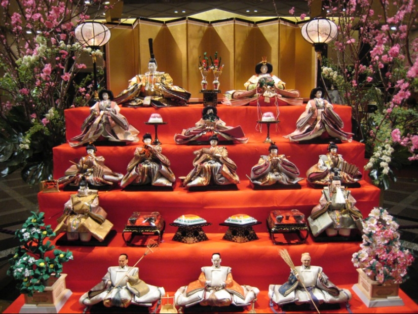 In Japan celebrate girls Hina Matsuri In Japan celebrate girls Hina Matsuri