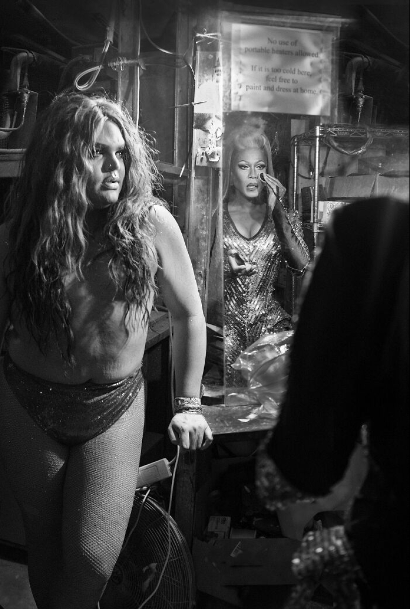 International Photo Awards 2023: “Best Of Show” Curated By Susan Baraz International Photo Awards 2023: “Best Of Show” Curated By Susan Baraz