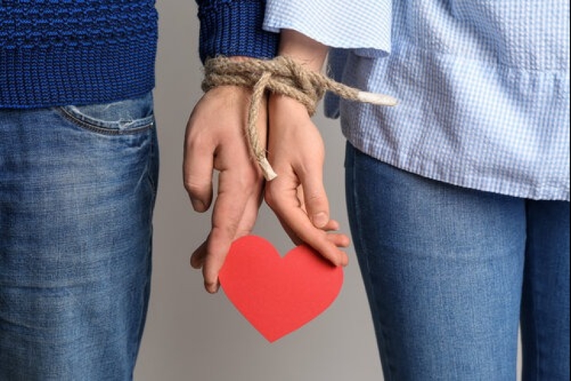 Is love a drug? 8 signs of Love Addiction that Harm Relationships Is love a drug? 8 signs of Love Addiction that Harm Relationships