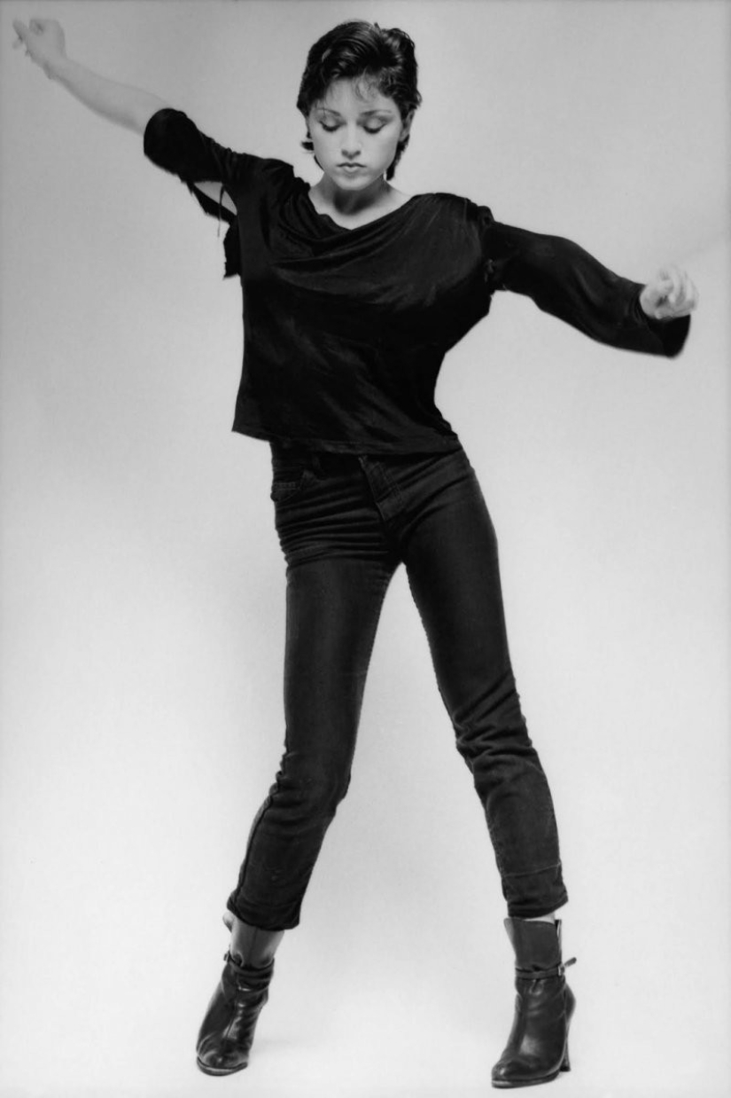 Joven y todavía desconocido Madonna con fotografías de Michael McDonnell Joven y todavía desconocido Madonna con fotografías de Michael McDonnell