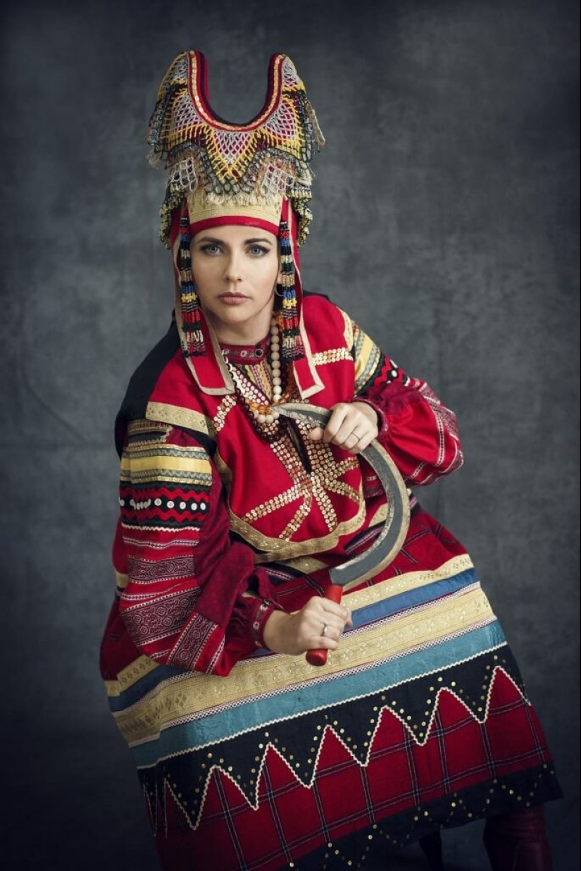 "Kichka con cuernos": por qué las mujeres en Rusia usaban sombreros con cuernos "Kichka con cuernos": por qué las mujeres en Rusia usaban sombreros con cuernos