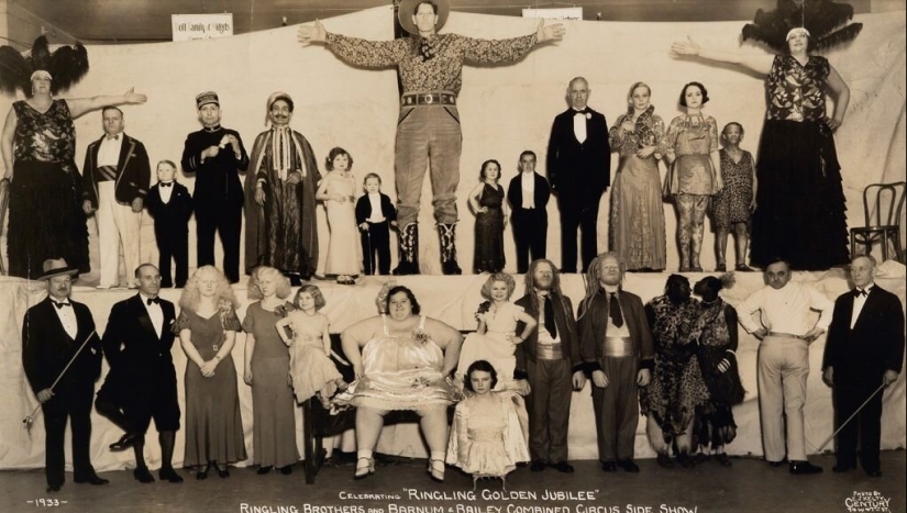 La conmovedora historia de Frida la media niña, una de las últimas estrellas de la era de los “circos freaks” La conmovedora historia de Frida la media niña, una de las últimas estrellas de la era de los “circos freaks”