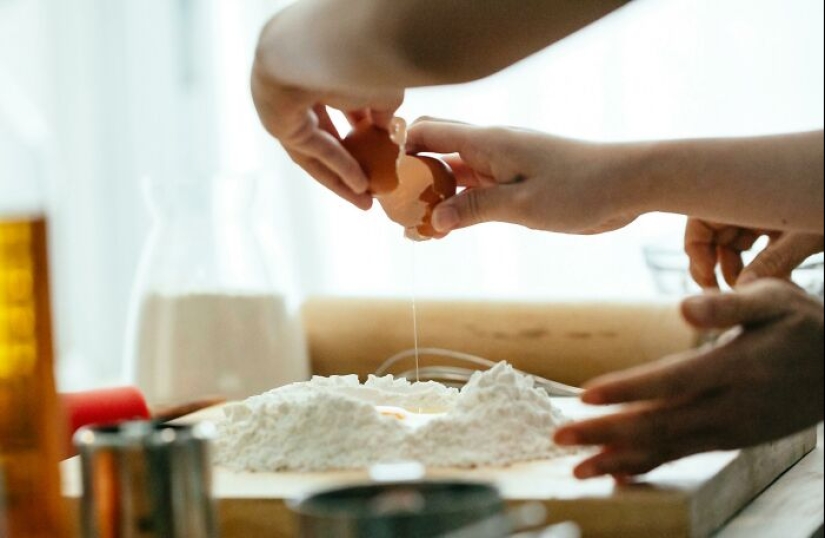 La gente en línea destrozó estos conocidos trucos alimentarios que son inútiles en la vida real