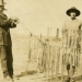 La historia de la valiente Katherine Sloterback, que mató a 140 serpientes de cascabel e hizo un vestido con ellas La historia de la valiente Katherine Sloterback, que mató a 140 serpientes de cascabel e hizo un vestido con ellas