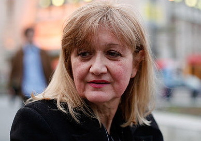 La historia de una azafata que sobrevivió a una caída desde una altura de 10 mil metros La historia de una azafata que sobrevivió a una caída desde una altura de 10 mil metros