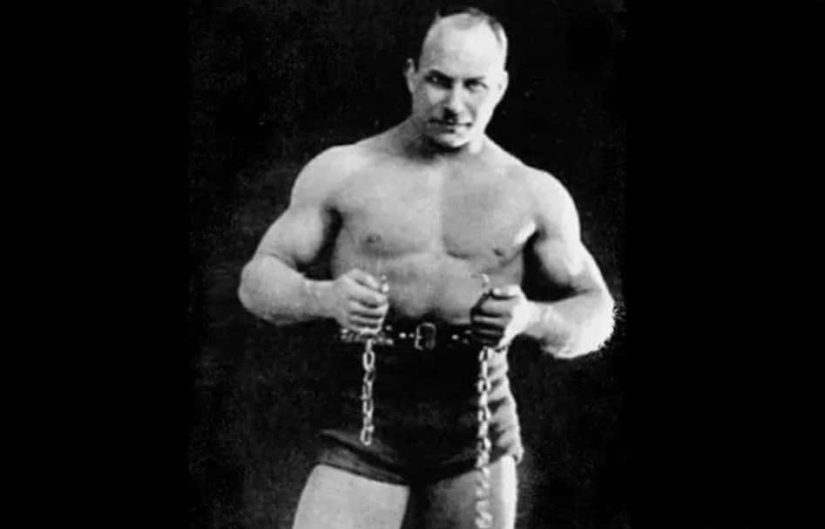 La historia del atleta de circo Alexander Zass - ruso "Iron Samson" La historia del atleta de circo Alexander Zass - ruso "Iron Samson"