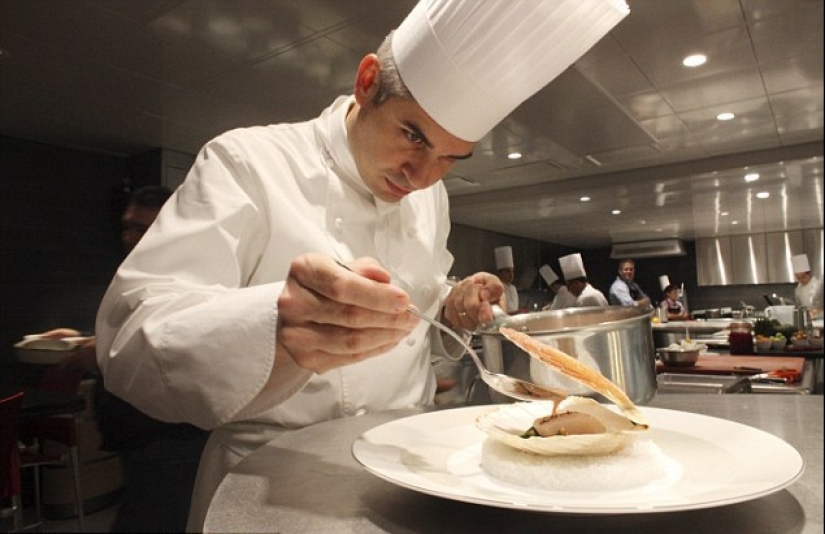 La historia del chef suicida Bernard Loiseau, que se convirtió en el prototipo del personaje de dibujos animados La historia del chef suicida Bernard Loiseau, que se convirtió en el prototipo del personaje de dibujos animados
