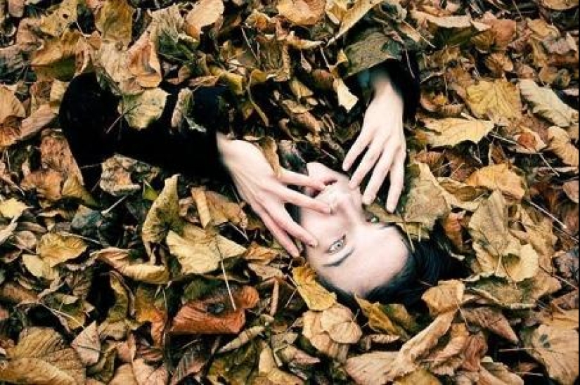 Lifetime burial: why do people volunteer yourself buried
