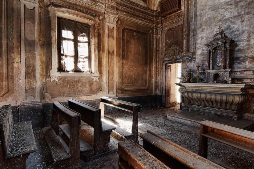 Lugares abandonados en las fotos por Vicente Jansen Lugares abandonados en las fotos por Vicente Jansen