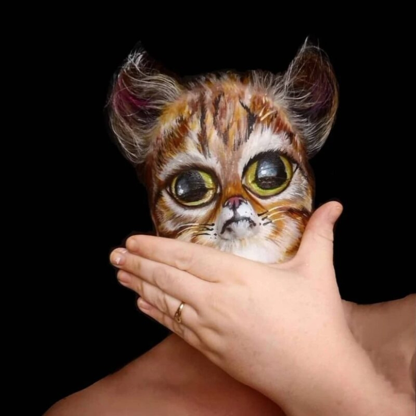 Make-up artist Hannah Grace and her incredible make-up illusions Make-up artist Hannah Grace and her incredible make-up illusions