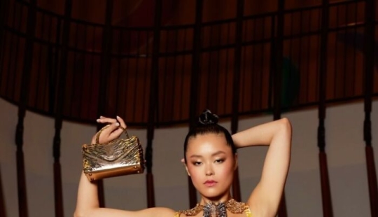 Max Alexander, An 8-Year-Old Fashion Genius, Is Taking The World By Storm With Beautiful Designs Max Alexander, An 8-Year-Old Fashion Genius, Is Taking The World By Storm With Beautiful Designs