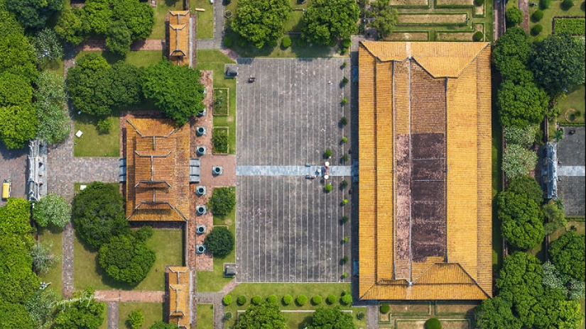 Mis fotografías aéreas que muestran tumbas en Vietnam de la época de la dinastía Nguyen Mis fotografías aéreas que muestran tumbas en Vietnam de la época de la dinastía Nguyen