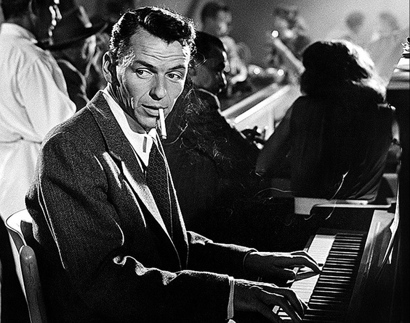 Movies, music and the mafia: who of the world stars of show business is connected with crime Movies, music and the mafia: who of the world stars of show business is connected with crime