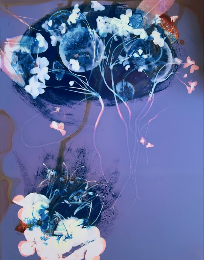 “My Heart Exposed”: An Emotional Journey Through Experimental Photography With Carolyn Moore “My Heart Exposed”: An Emotional Journey Through Experimental Photography With Carolyn Moore