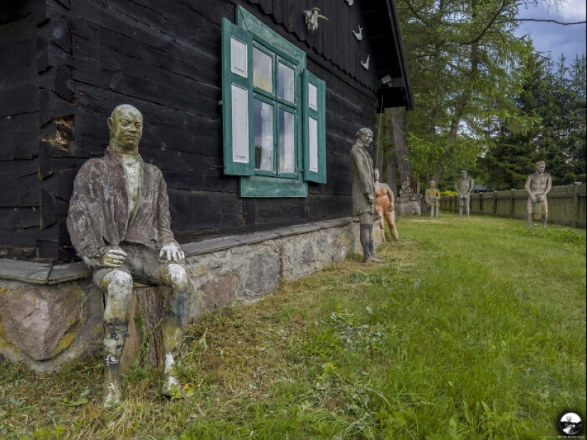 Off The Beaten Path: The Fascinating Sculptures Of Adam Szubski Off The Beaten Path: The Fascinating Sculptures Of Adam Szubski