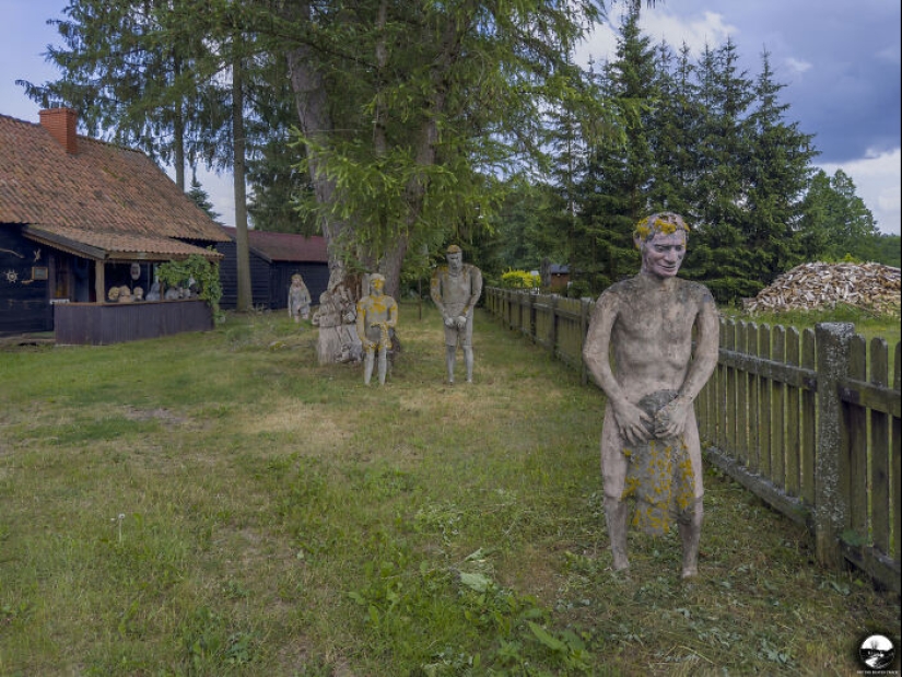 Off The Beaten Path: The Fascinating Sculptures Of Adam Szubski Off The Beaten Path: The Fascinating Sculptures Of Adam Szubski