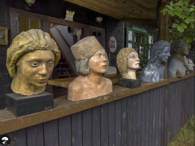 Off The Beaten Path: The Fascinating Sculptures Of Adam Szubski Off The Beaten Path: The Fascinating Sculptures Of Adam Szubski