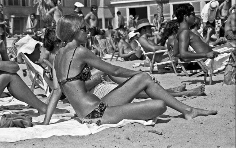 One day on a California beach in August 1970 One day on a California beach in August 1970