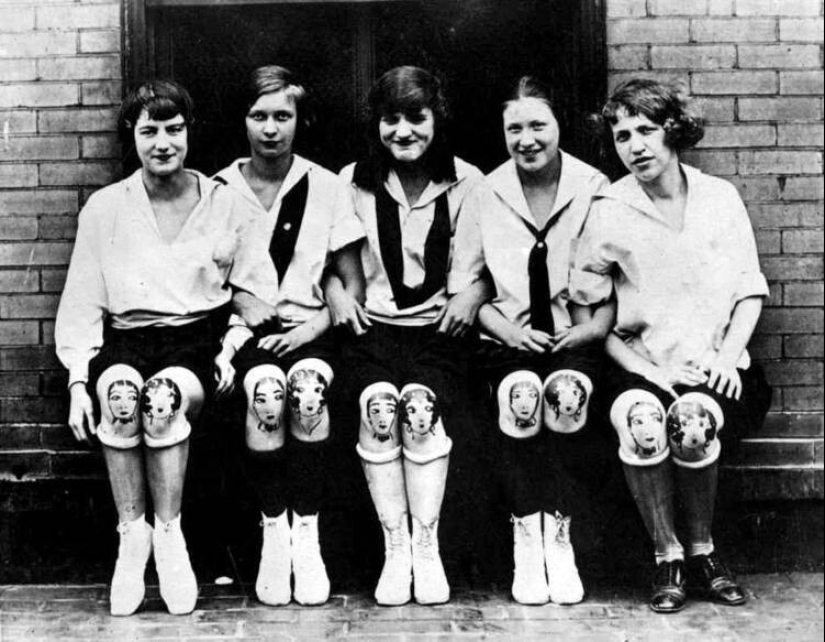 Painted knees — a forgotten fashion trend of the 1920s