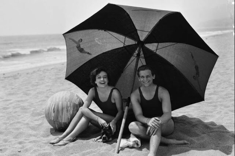 Pasado en fotos: las vacaciones de verano de los famosos