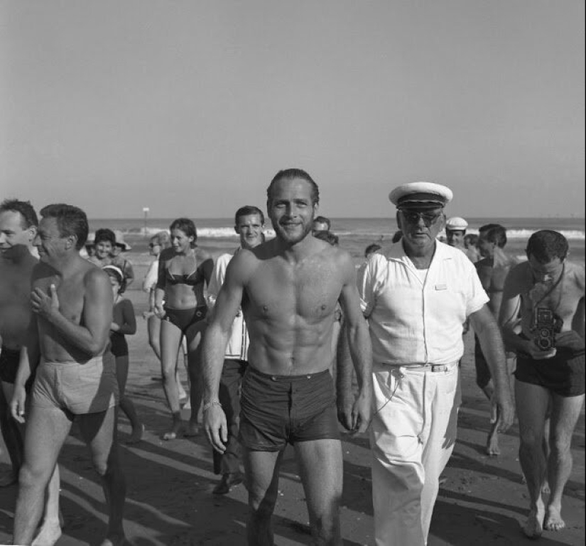 Pasado en fotos: las vacaciones de verano de los famosos