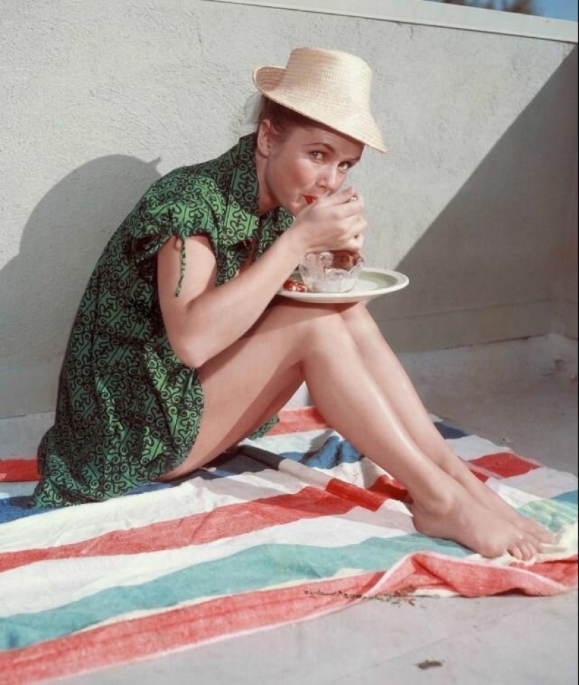 Pasado en fotos: las vacaciones de verano de los famosos