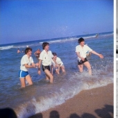 Past in photos: summer vacation of celebrities