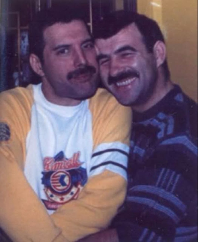 Personal photos of Freddie Mercury and his boyfriend of the 1980s Personal photos of Freddie Mercury and his boyfriend of the 1980s